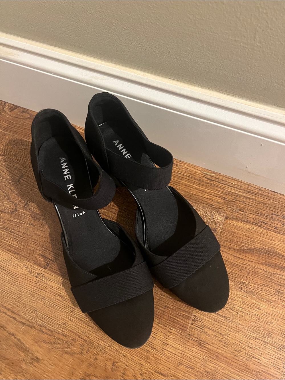 Anne Klein Black Women's Strappy  Heel Sandals